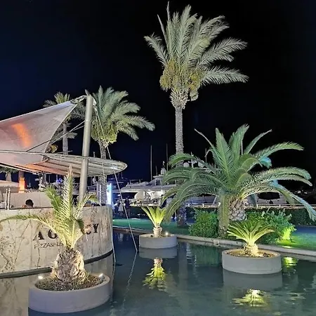 Duplex With Spectacular Sea View In Yalikavak Villa *