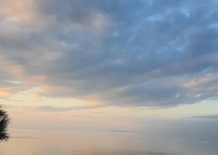 Duplex With Spectacular Sea View In Yalikavak *